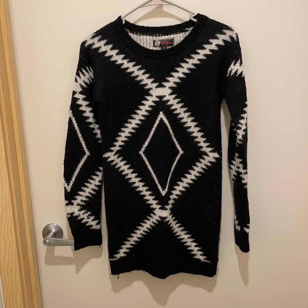 Black and white sweater
